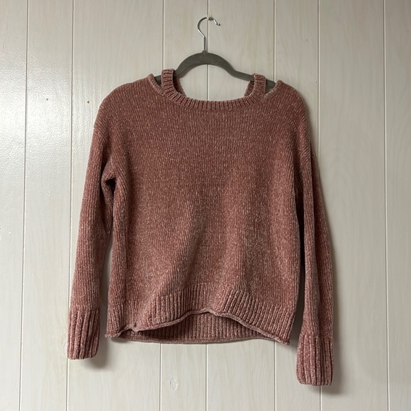 Soft rose pink sweater - Picture 1 of 1